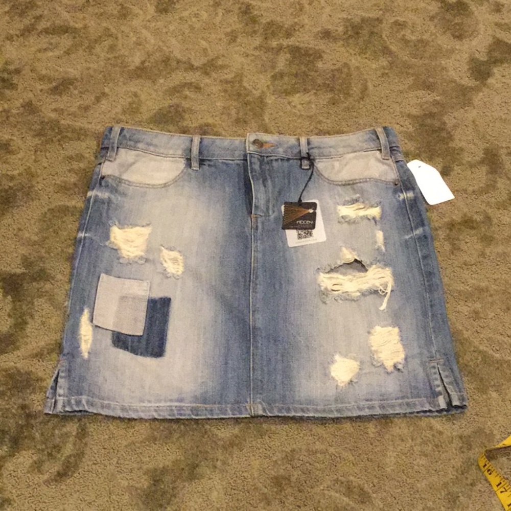 Denim skirt - Picture 3 of 9